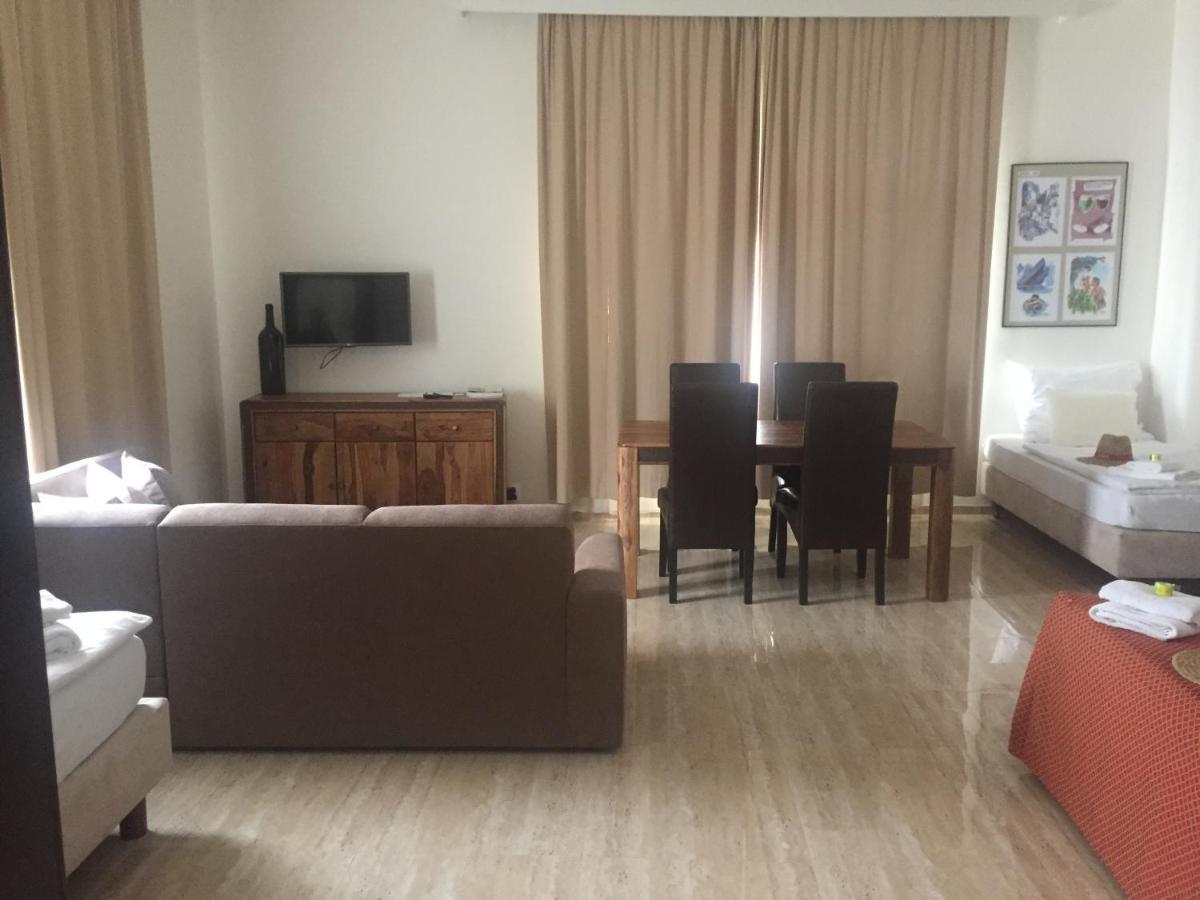 Apartman Za Radnici Вальтице Екстер'єр фото