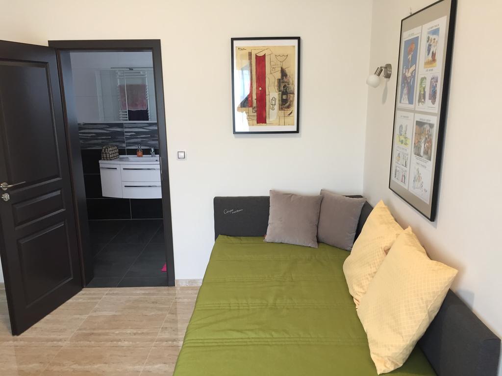 Apartman Za Radnici Вальтице Екстер'єр фото